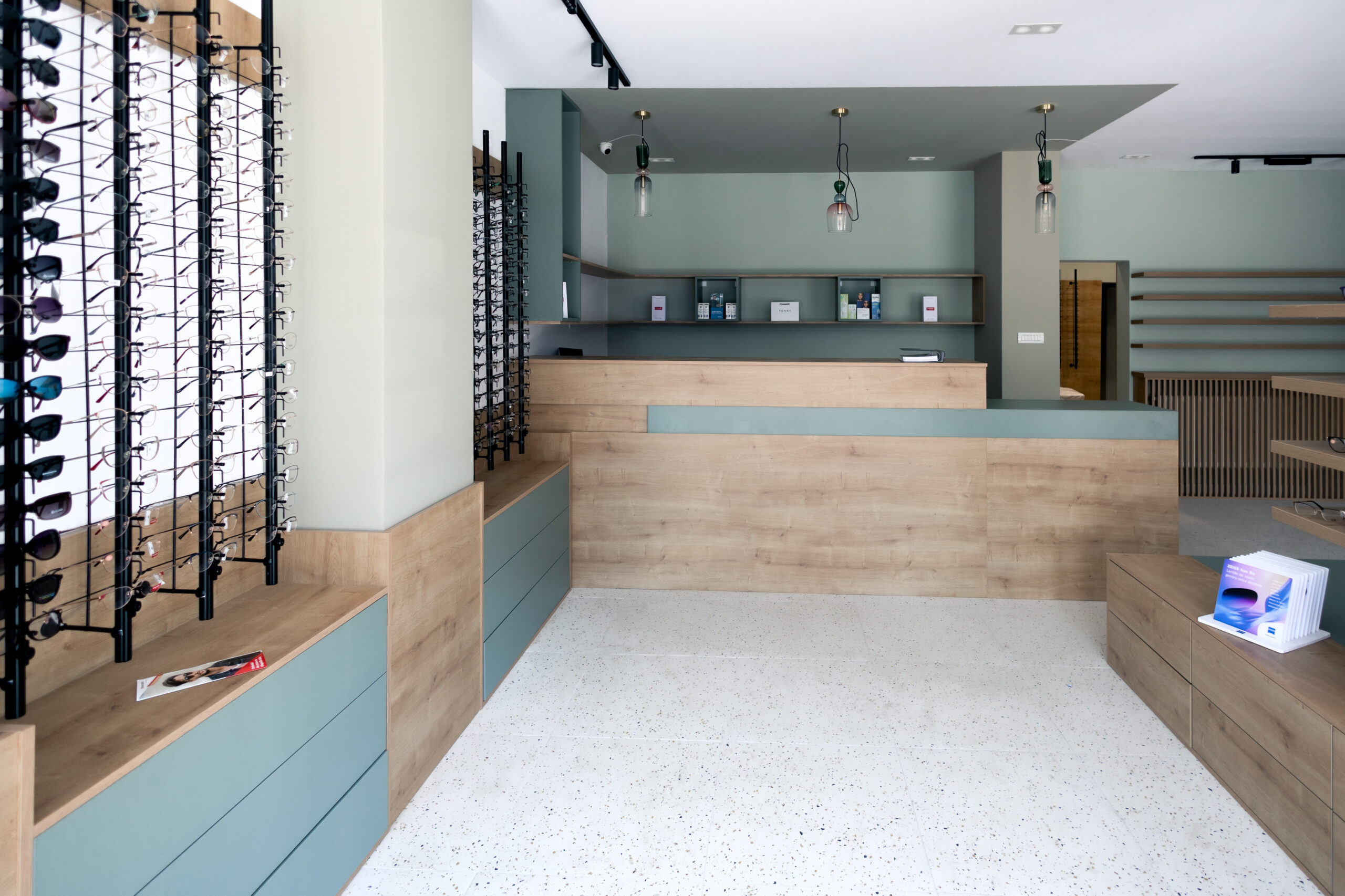 Oftalmologie completă, tratamente chirurgicale și consultații de specialitate – cu decontare prin Casa de Asigurări de Sănătate​