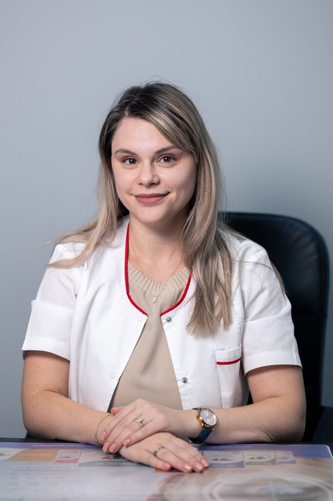 Dr. Mogildea Mădălina​